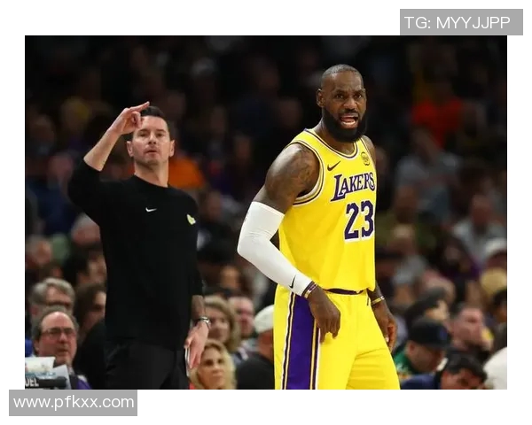 詹姆斯季后赛表现超神，凭借一己之力引领球队晋级