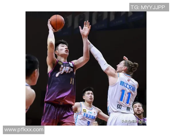 辽宁CBA联赛冠军争夺白热化：各队实力均衡，赛场风云再起